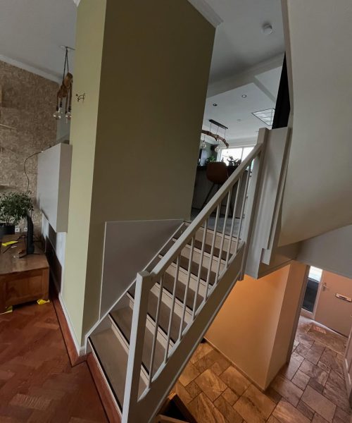 phosphor.utils.elfsightcdn.com10