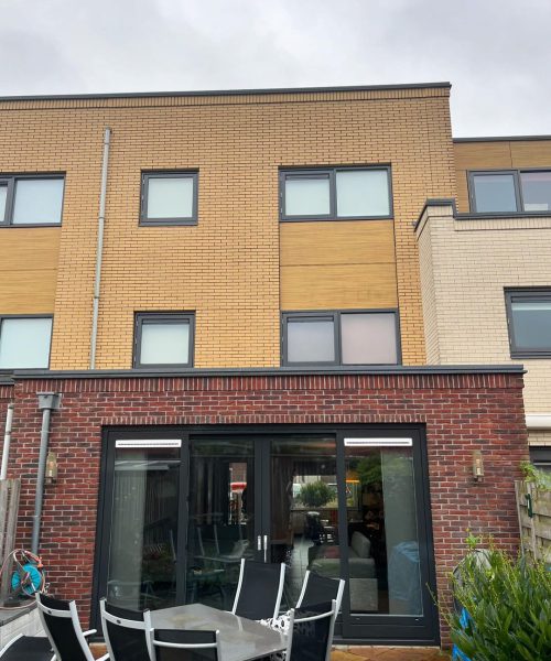 phosphor.utils.elfsightcdn.com3